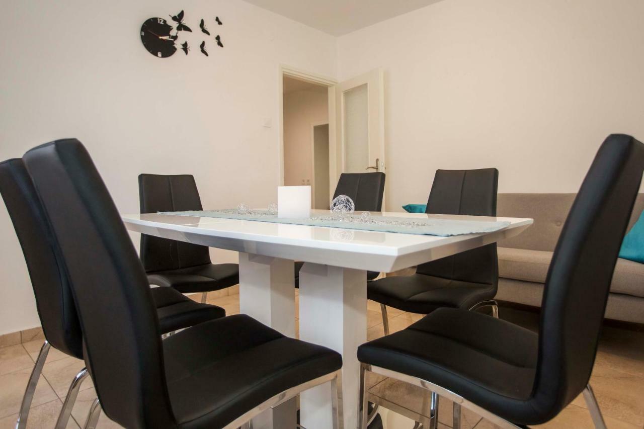 Apartman Barbara Rovinj Exteriör bild