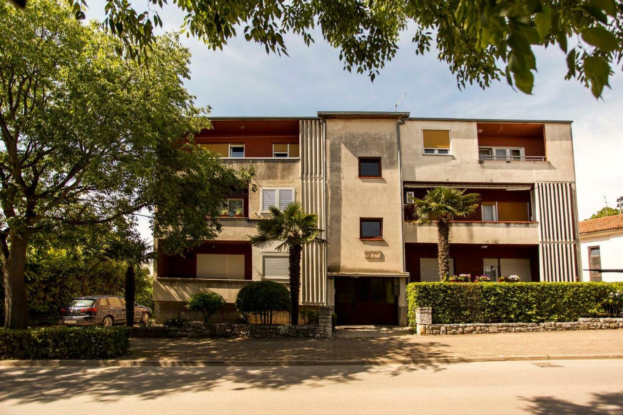 Apartman Barbara Rovinj Exteriör bild