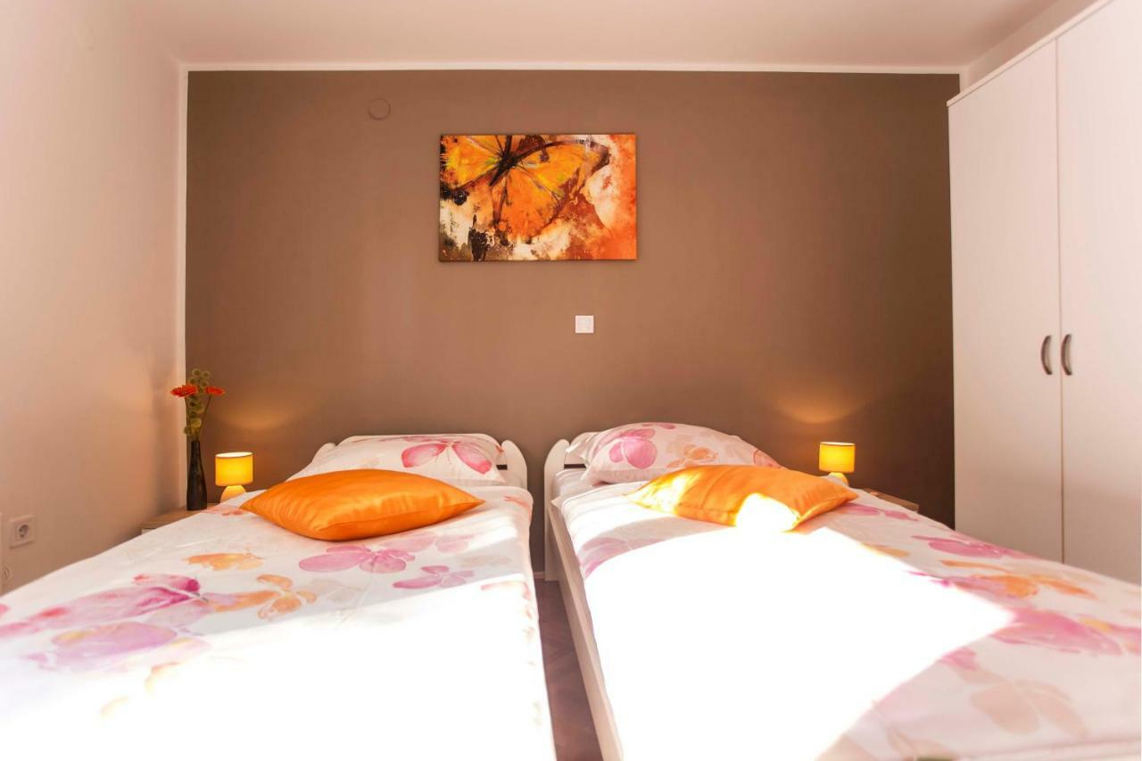 Apartman Barbara Rovinj Exteriör bild